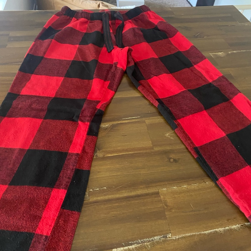 Old Navy plaid sweats